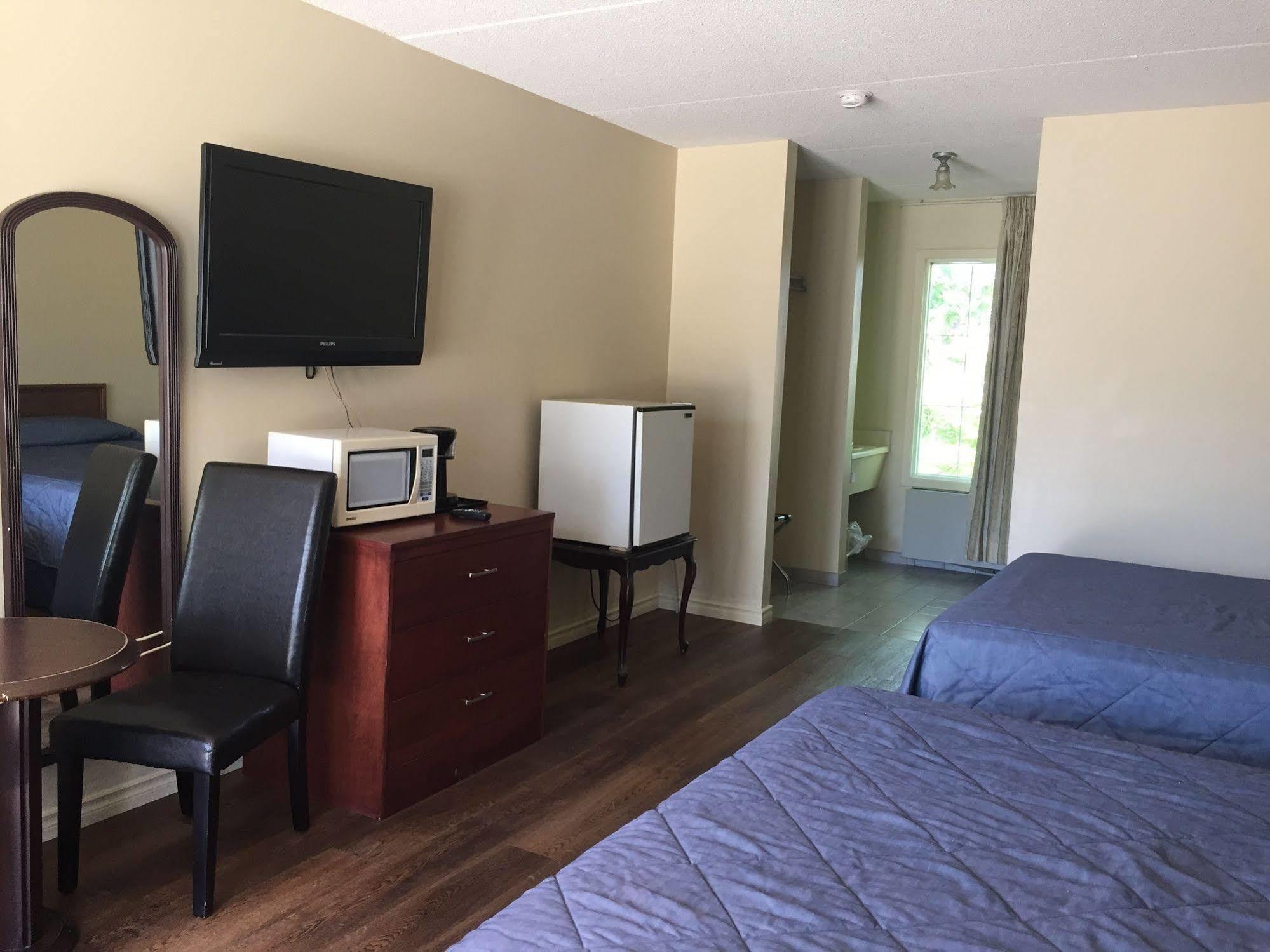Falls Lodge & Suites Niagara Falls Extérieur photo